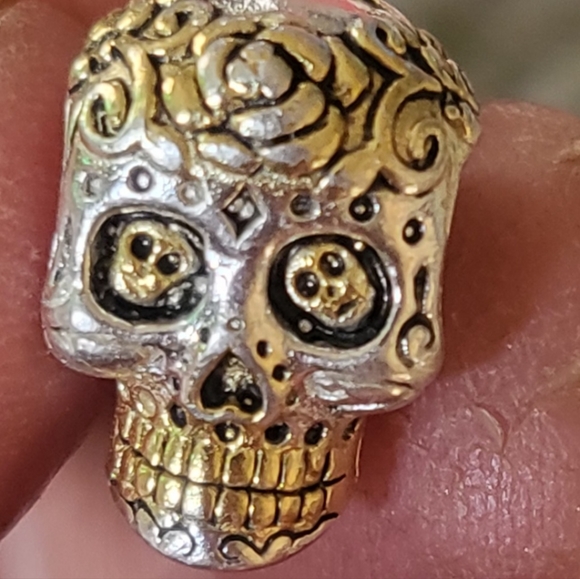 Another sugar skull charm - Picture 1 of 4